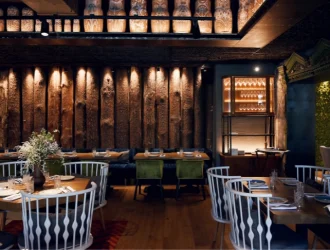 a pretty restaurant setting