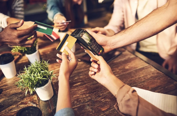 Why More Diners Are Choosing to Split the Bill