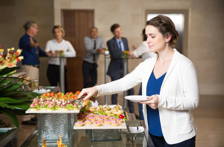 Food waste should be managed in fast food restaurants to lead a profitable business.