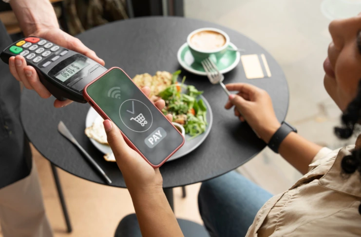 Square POS is a sleek, cloud-based POS system designed for simplicity, mobility, and affordability.