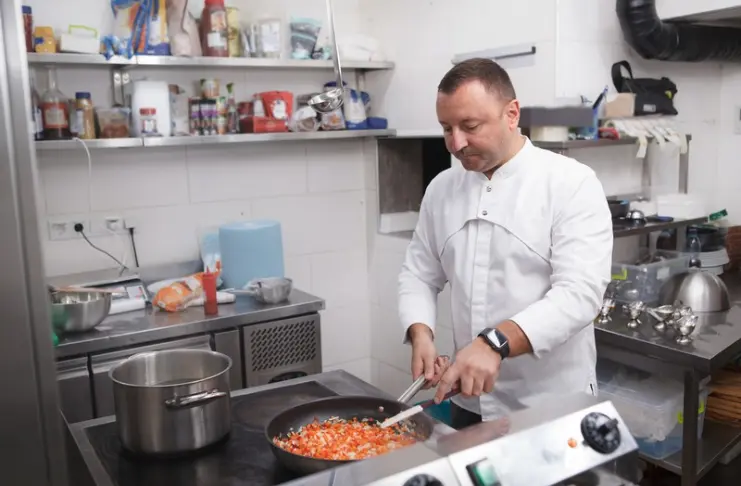 Cloud kitchen